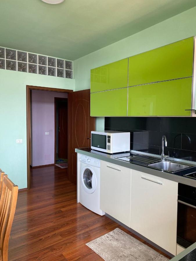 Stay The Night Shkodra Apartment City Centre Εξωτερικό φωτογραφία