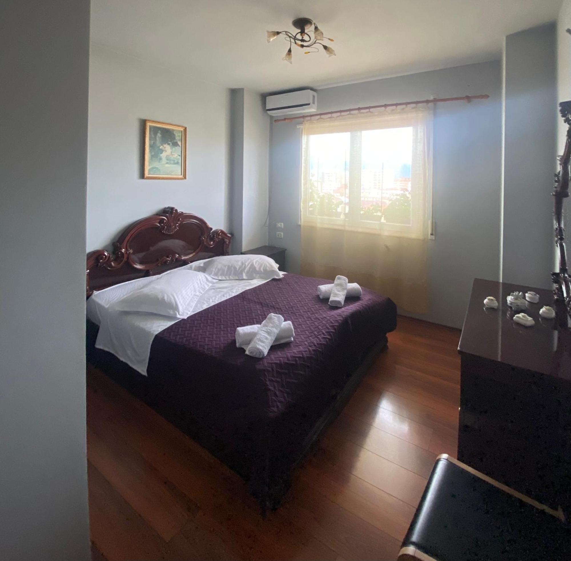 Stay The Night Shkodra Apartment City Centre Εξωτερικό φωτογραφία